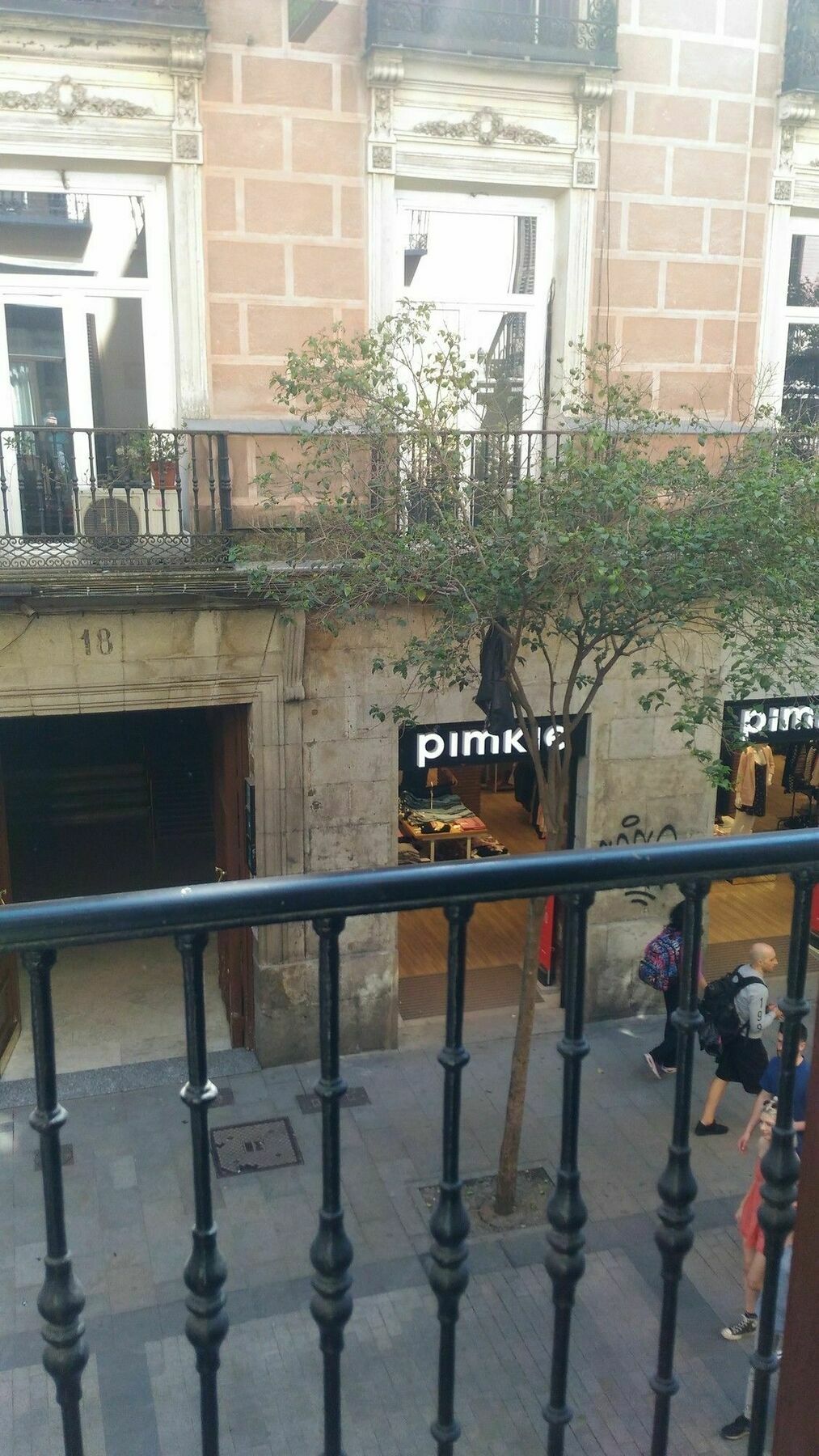 Hostal Palacios Fuencarral Madrid Kültér fotó